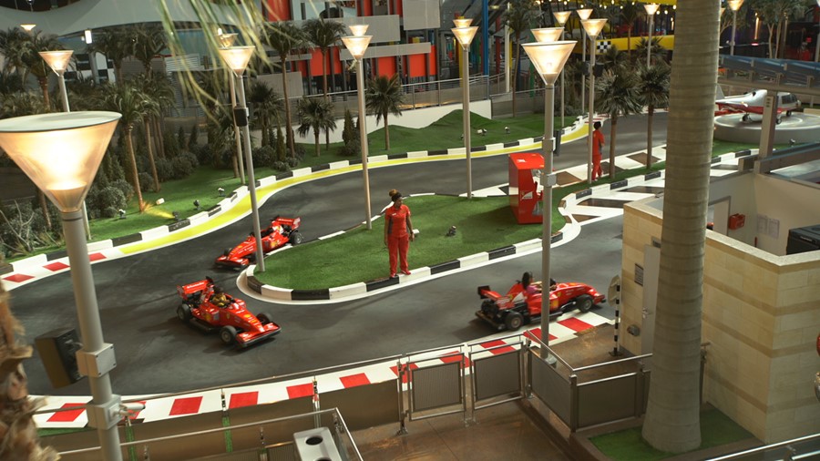 Abu Dhabi - Parque da Ferrari - Uma das atrações infantis